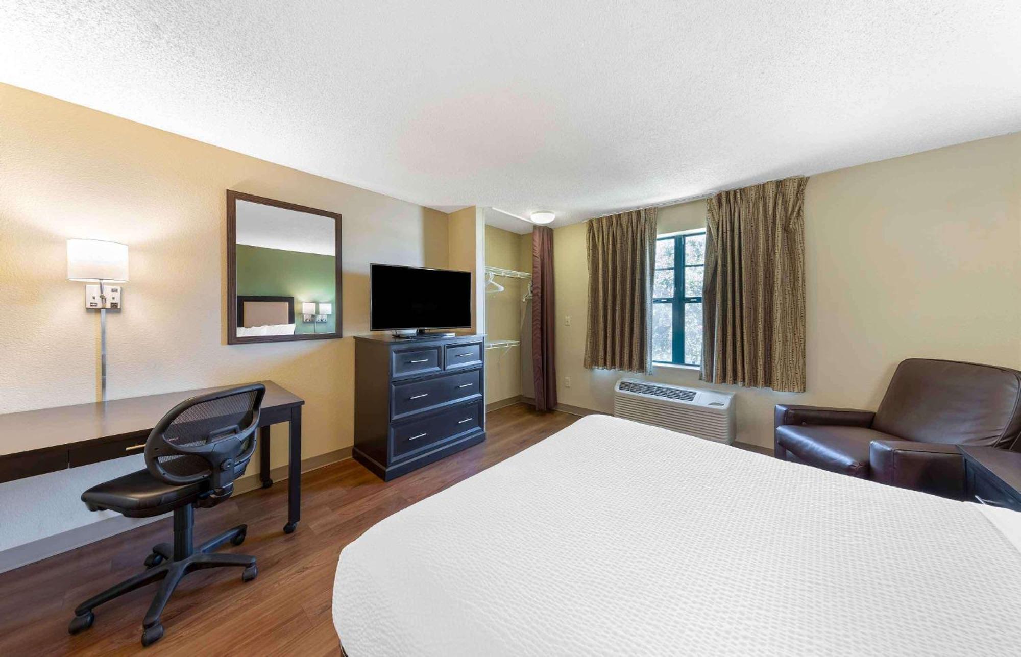 Extended Stay America Select Suites - Phoenix - Deer Valley Dış mekan fotoğraf